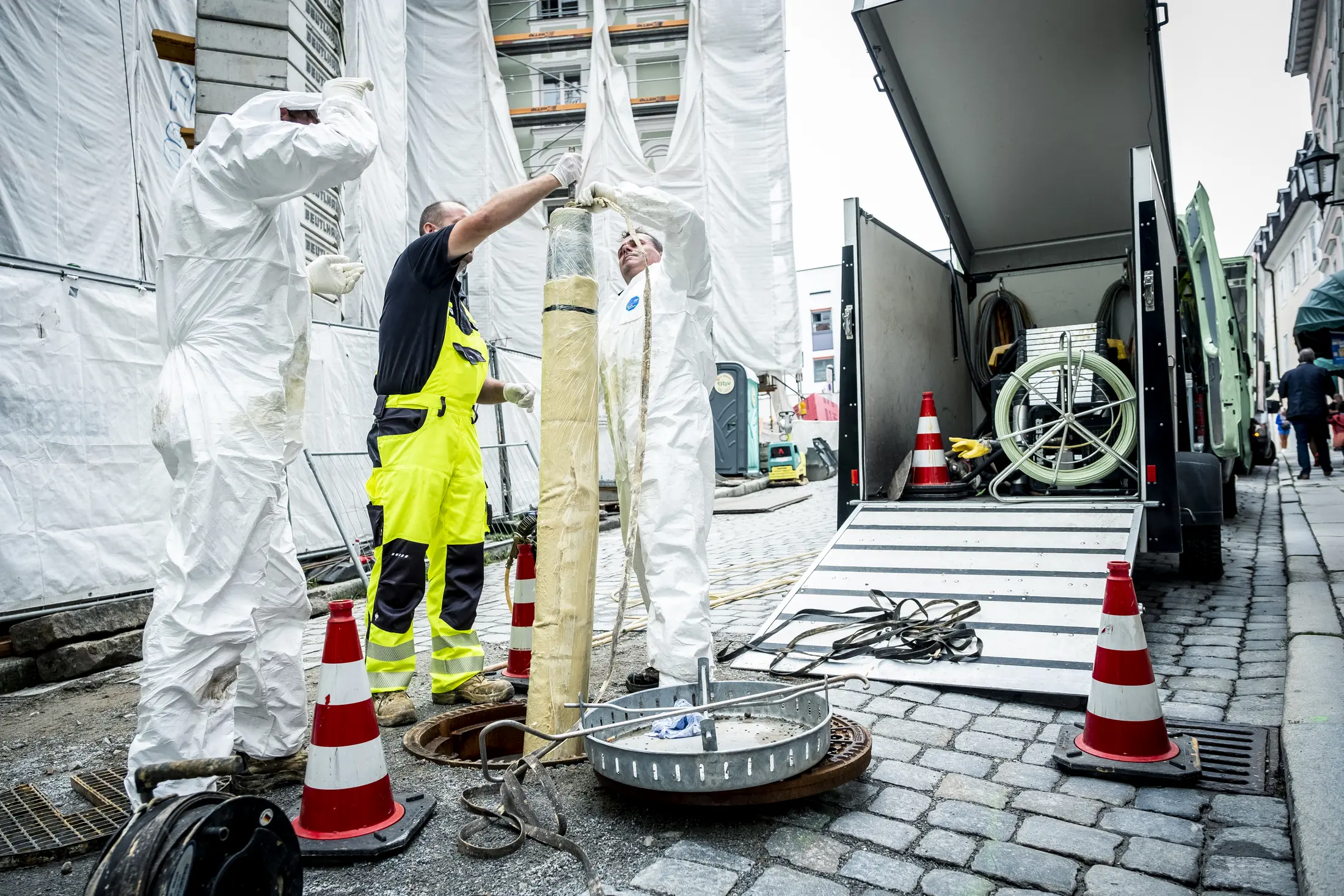 Fachkundige Kanalsanierung Fachkundige Kanalsanierung