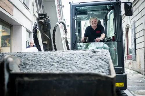 Weitere Dienste Weitere Dienste